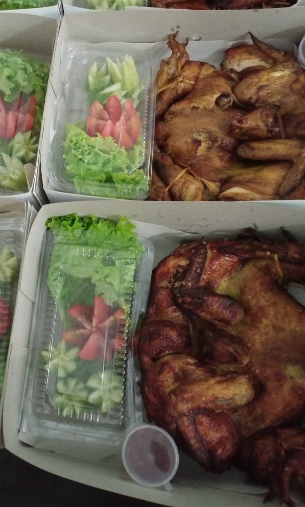 Ayam Utuh Bacem