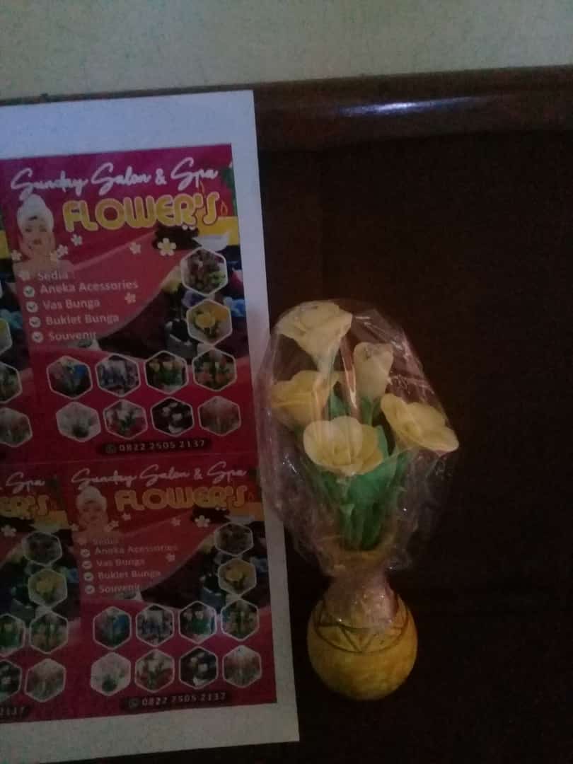 Bunga Sabun Wangi Kuning
