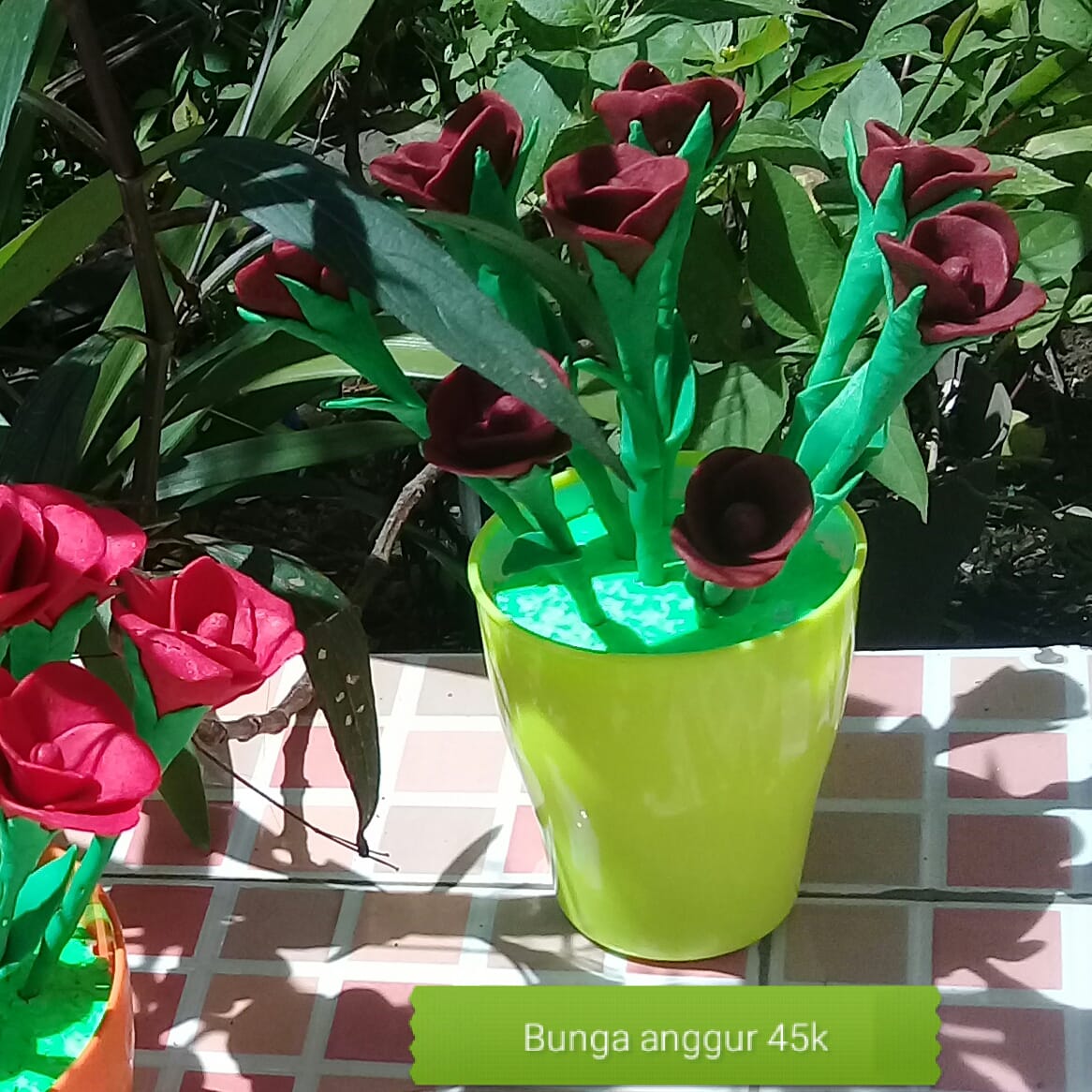 Bunga sabun maroon aroma anggur