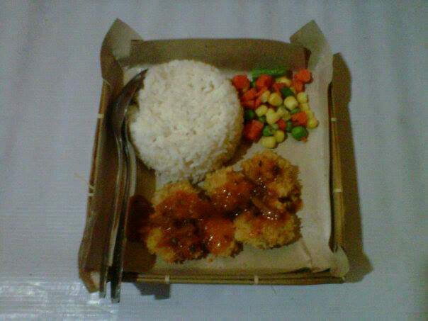 Nasi Ayam Katsu varian Saus BBQ, Black pepper, Bolognese