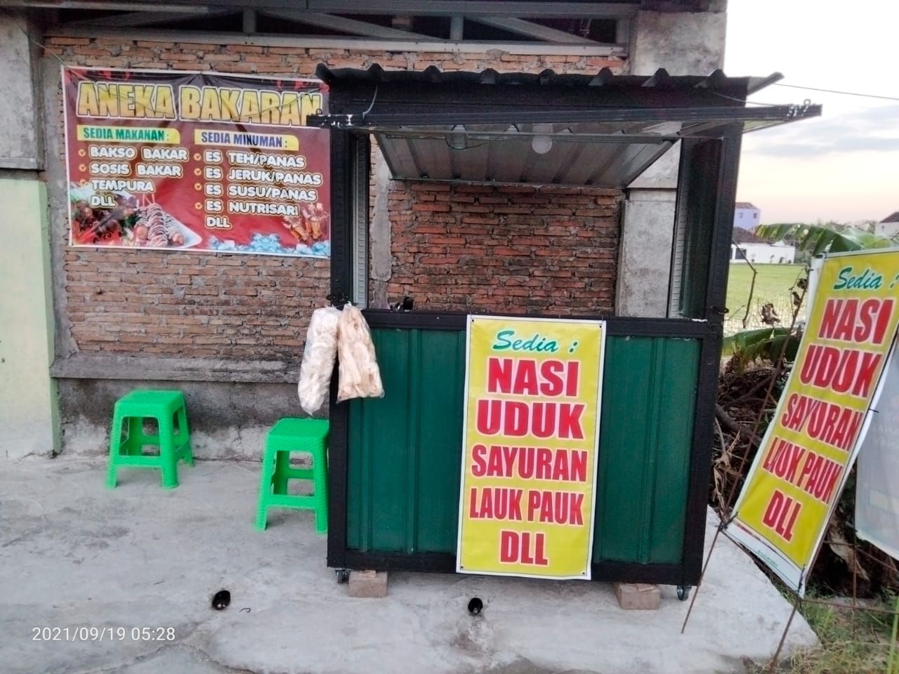 Kedai Nasi uduk